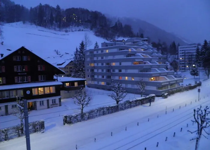 Private Host * אנגלברג