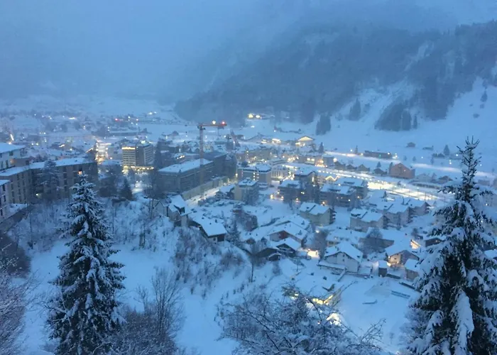 Private Host אנגלברג